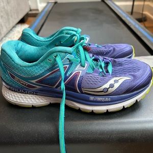 Women’s Saucony running shoes